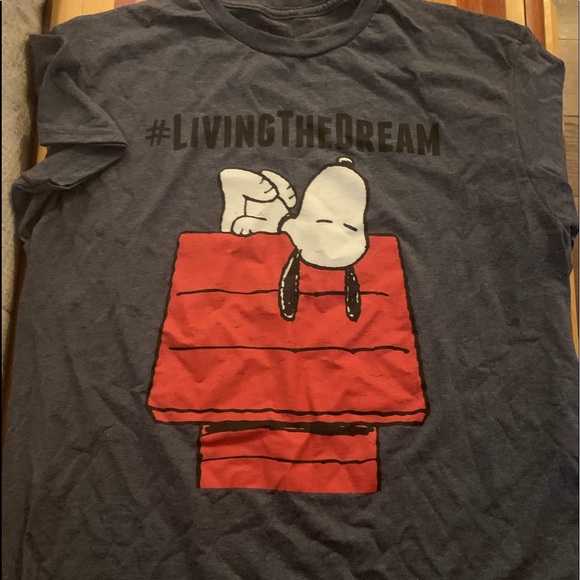 Peanuts Tops - NWOT Peanuts Living the dream tshirt Peanuts Tops - NWOT Peanuts Living the dream tshirt